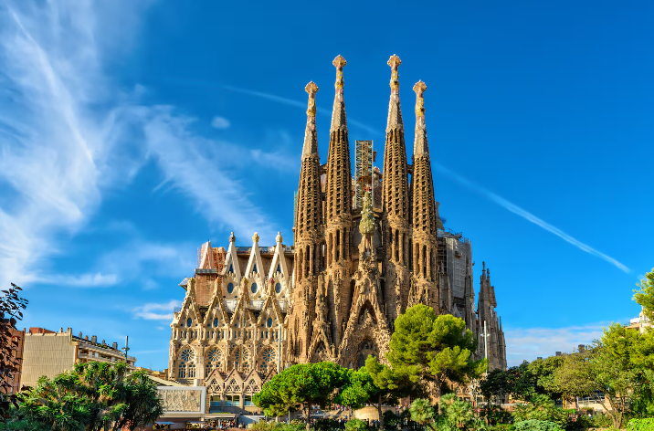 La Sagrada Familia alcanzó su altura máxima a casi 100 años de la muerte de&nbsp;Gaudí