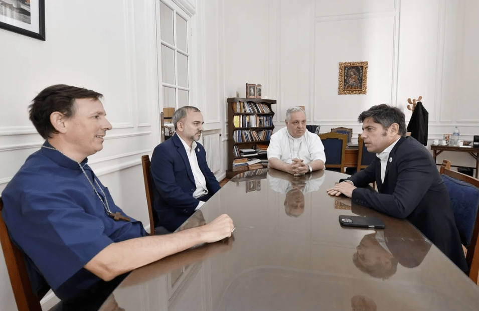 Kicillof se reunió con autoridades de la Conferencia Episcopal para analizar la situación&nbsp;social